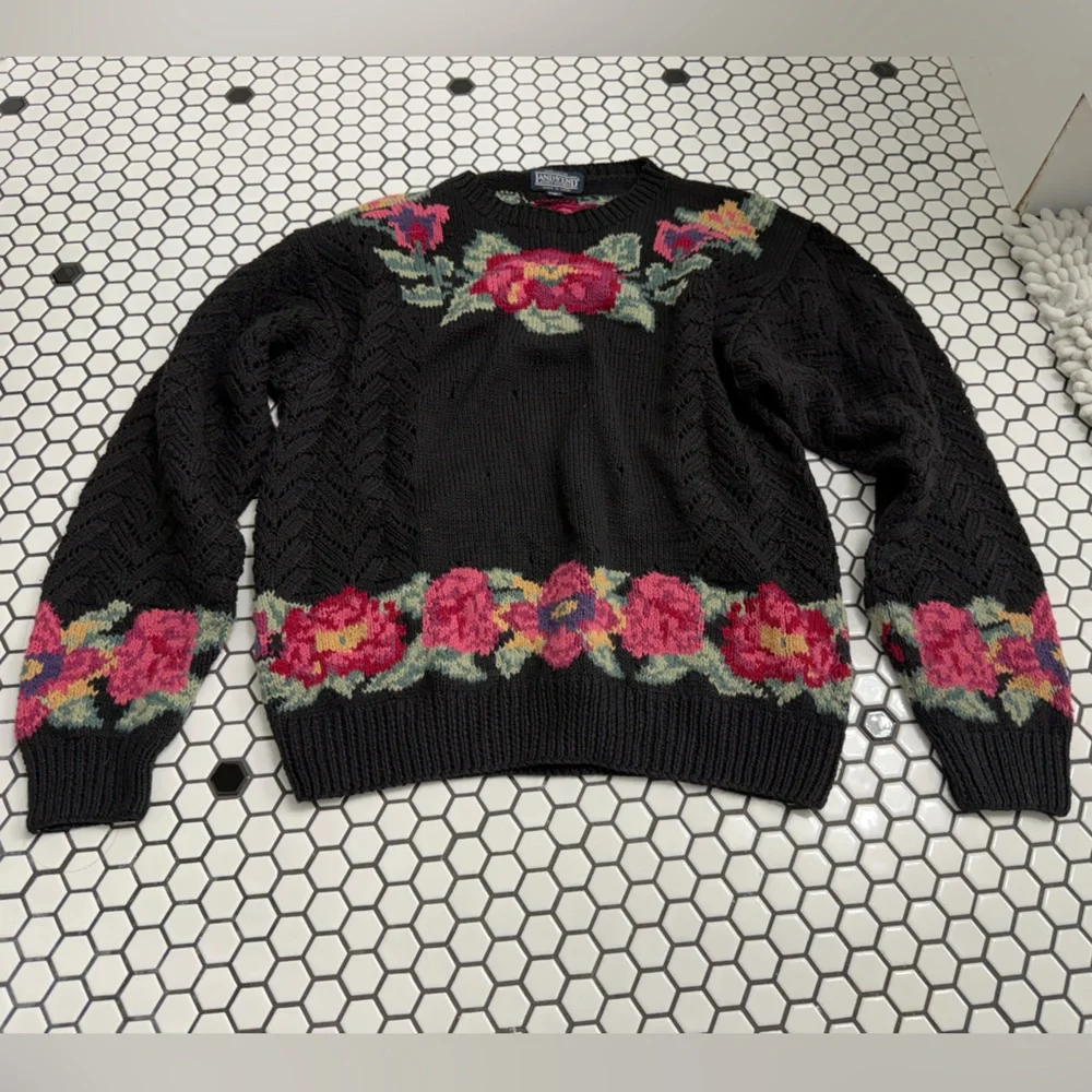 Lands end Floral Black Sweater size medium